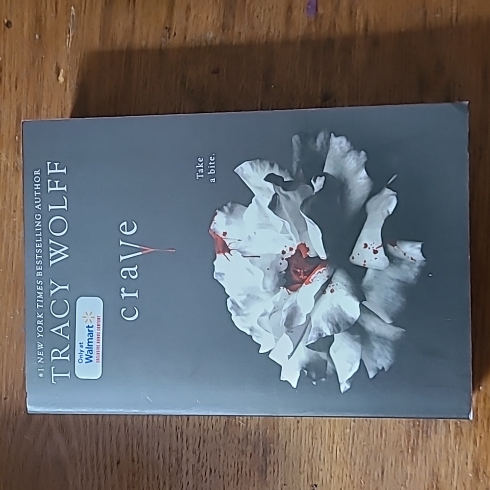 CRAVE by Tracy Wolff